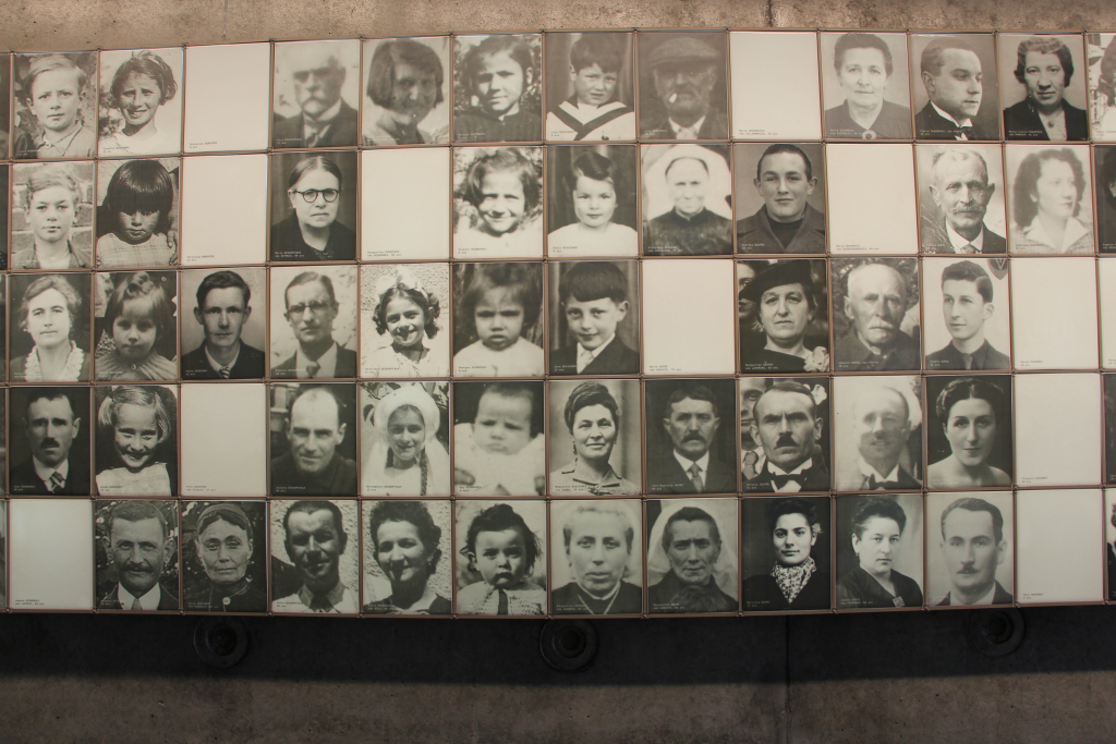 Exposition "Oradour visages, 10 juin 1944- Les victimes du massacre